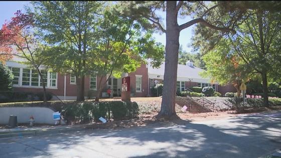 Parents upset that Decatur City Schools may close one of its K-2 elementary schools