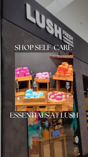 Who else turns their bath into a spa sometimes? 🫧 You’ll love exploring bath bombs and body scrubs at Lush Cosmetics! 😍 Handmade and cruelty-free, Lush uses all-natural ingredients to create the perfect blend of luxury and effectiveness. Its products will leave your skin feeling clean, happy and hydrated. Stop in today and shop! 🧼 #westfield #westfieldsouthcenter #lush #bathessentials | Westfield Southcenter