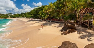 Traveler, Who Has Been To Every Carribbean Island, Reveals The Three Best Islands To Go To