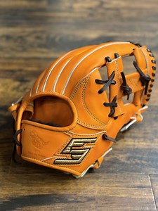 【祝】FIVEグラブシュミレーションの完成とおすすめのF601の話