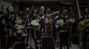 1.9M views · 27K reactions | Por un amor Citlali y Maria José... He llorando gotitas de sangre de el corazón.... El amor es dolor.. El amor es gozar y el amor te ace reír y llorar.. Pero que ariamos sin el... | Citlali y María José | Facebook