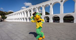 Icônico personagem Zé Carioca celebra seus 80 anos no Rio