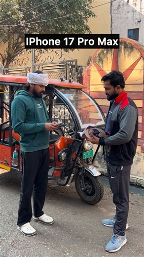 Divyanshu Chauhan (Aarav) on Instagram: "EMI pe IPhone 😂 #reels #viral #funny"