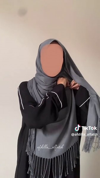 Tutorial Hijab Pashmina Cashmere Syar'i