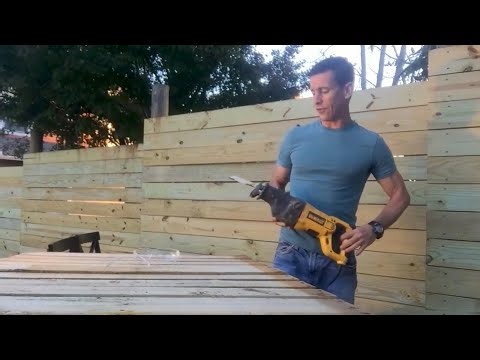 How to take apart pallets so you can use the wood to make something useful and awesome