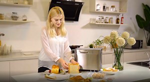 Watch MOOSOO 25 in 1 Bread Maker Machine on Amazon Live