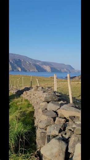 Road trip 😎 #donegal #wildatlanticway #ireland #hiddengems #tentbox #suzukivitara