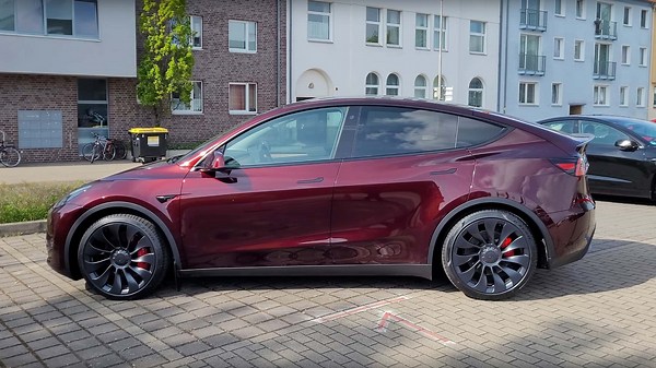 Check Out Midnight Cherry Red Tesla Model Y In Europe: 4K Videos