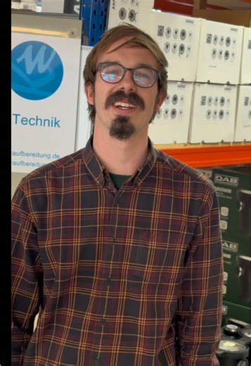 Wir suchen: Elektriker, Heizungsbauer und Quereinsteiger (m/w/d) 📍Eichendorf (Dingolfing-Landau) Was dich erwartet: – Abwechslungsreiche Projekte – faires Gehalt 13. Monatsgehalt und Urlaubsgeld – Fitnessangebote – Weiterbildungsangebote – Modernes Equipment – und alles, was du in jeder anderen Stellenanzeige auch liest 📩DM reicht oder Mail an jana.krieger@krieger-wasseraufbereitung.de www.krieger-Wasseraufbereitung.de #job #handwerk #elektriker #heizungsbauer #stellenanzeigen