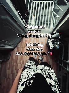 Chàng Trai Đẹp Xung Quanh Em