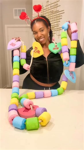 Waverly on Instagram: "Lets recap all the #diy projects ive done for #valentinesday these past two years. I always like to look back especially when I'm in a creative block to get some ideas! Stay tuned to see what #diyvalentine artwork I make next! #valentinesdaydecor #artsandcraft #dollartreediy #dollartreevalentines #giantcandy #giantprops"
