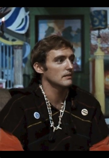 Never trust a hippie (unless they’re holding and even then, it’s a bad idea) ⚡️ The Trip Director: Roger Corman American Int. Pictures July 25, 1967 ⚡️ #dennishopper #peterfonda #brucedern #1960s #rogercorman