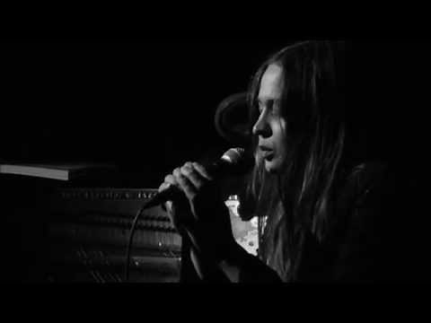 Fiona Apple — I know (live @Largo)