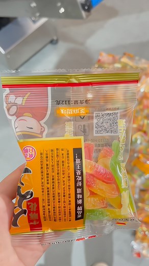 536K views · 6K reactions | 120 bags/min,high speed continuous motion gomimitas sachet packaging machine,contact us for more details. #machine #packagingdesign #packaging #candy | Lixia Huang | Facebook