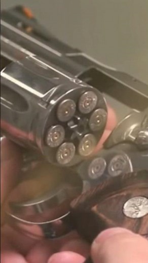 Revolver Colt Python 2.5 Inc .357 Mag #acehgunfishing