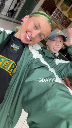 Look Good, Play Good: Style Tips for Gamers