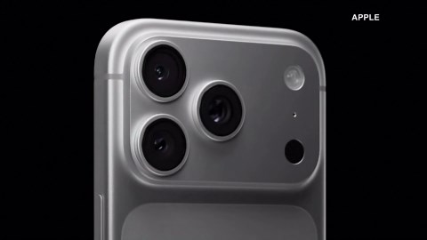 Apple warns iPhone users to update software to avoid hacking