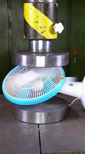 Table Fan Smash – Crushing the Summer Breeze! | Planet Flow | Facebook
