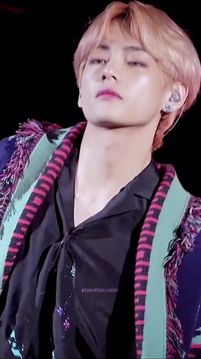 Sorry for the lack of edits, I’ve been a little ill💀 #bts #taehyung #V