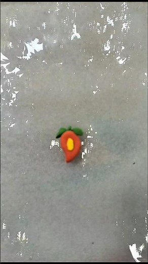 Clay Mango Slice Making | Realistic Clay Fruit Art #Shorts