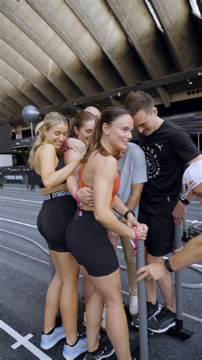 you just know he takes all the grocery bags in one load 💪 join the Red Bull Zero Excuses challenge on Strava today! Complete 21/28 days for a chance to compete in any Hyrox event in the world! link in bio 💪 💪: Jake Dearden | Red Bull