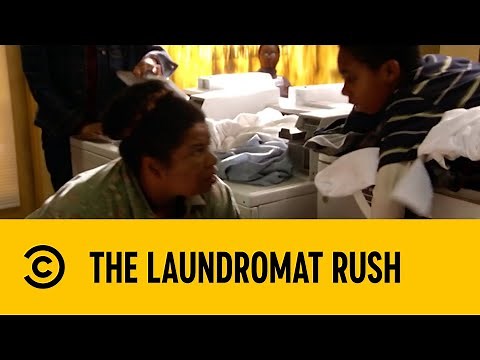 The Laundromat Rush | Everybody Hates Chris | Comedy Central Africa