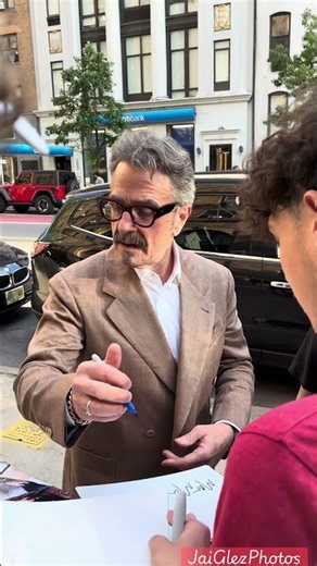 Marc Maron meeting fans