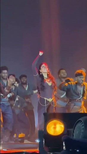 Shruti Haasan’s Stunning Dance Performance | Sanchari Song | Globe Trotter Vibes | Latest #Viral