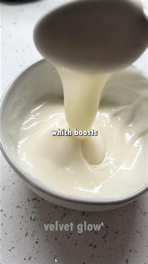 🌸 Ancient Japanese Beauty Secret for Glowing Skin DIY Rice & Honey Mask