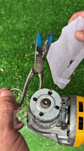 Coloque uma tesoura em uma esmerilhadeira angular e se surpreenda #USTools #EsmerilhadeiraTesoura