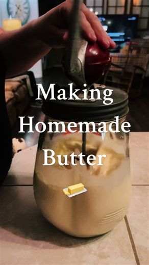 Throwing it back to our fun day at Old Rusty Gate Farm, where we turned fresh cream from a local friend's cows into homemade butter! 🧈✨ There's just something special about the taste of butter made with love and farm-fresh goodness. Can't wait to spread this creamy creation on everything! 🐄💛 #FarmFresh #HomemadeButter #OldRustyGateFarm #LocalGoodness #FreshFromTheFarm #SimpleJoys #FarmLife
