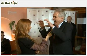 Nejen Becherovka. "Aligátor" Zeman se stal tváří mobilu pro seniory | Ekonomika | Lidovky.cz