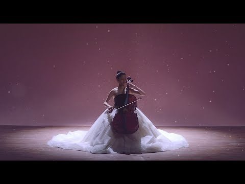 Nana（ナナ / 欧陽娜娜）「ホール・ニュー・ワールド duet with ジャッキー・チェン （成龍）」
