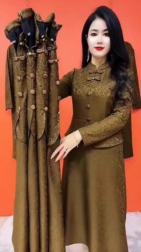 1M views · 5.1K reactions | Đầm nữ trung niên đẹp sang #thoitrangnuhottrend #fashion #thoitrang #xuhuong #viralreels | Sườn Xám Việt | Facebook