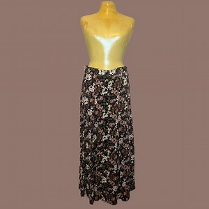 🥀🪷Vintage Floral Maxi Skirt🪷🥀