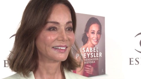 Isabel Preysler presenta sus memorias y confiesa quién ha sido el amor de su vida