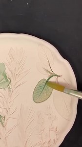 Art de la table, des assiettes en céramique 🌱 © vuvu_ceramics | Art & Décoration