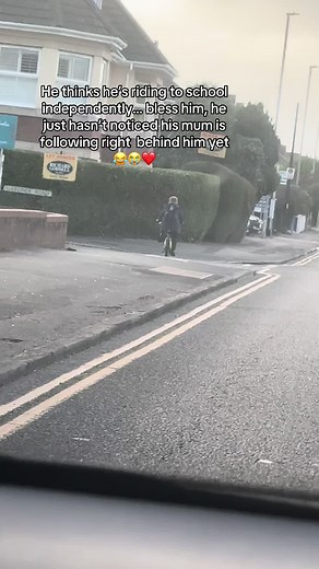 First Time Riding to School Alone: Mum Follows Behind for Safety