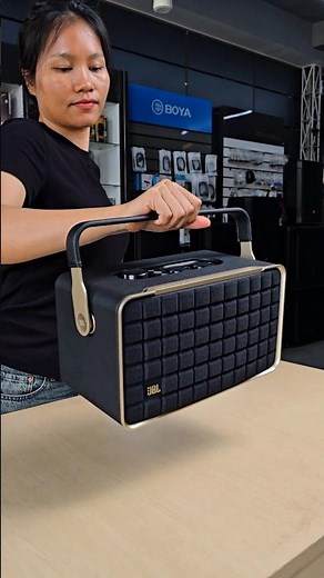 JBL Authentics 300 – Premium Portable Speaker with Iconic Design!