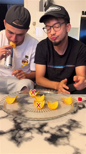 Bataille navale de chips piquantes : perdant mange harissa