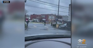 1 man dead, another injured after stabbing in Ozone Park, Queens