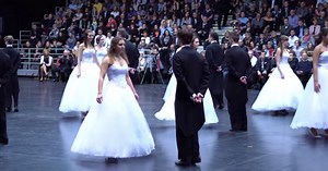 Prom students enter dance floor in single-file-line - then steal the spotlight with gorgeous traditional dance