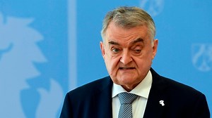 NRW-Innenminister Reul fordert stetigen Kampf gegen Rocker- und Clankriminalität