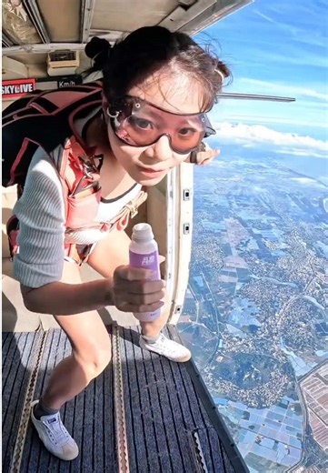 Best Extreme Freefall & Wingsuit Clips#Skydiving #FreeFall #Wingsuit #ExtremeSports #Adrenaline