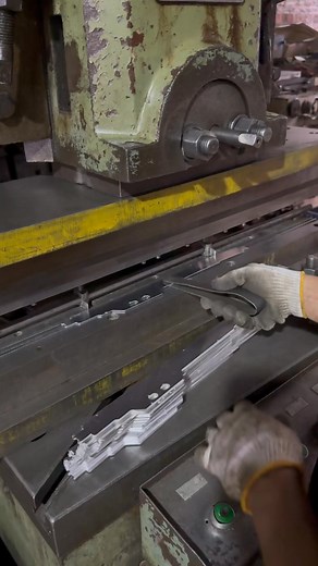 22K views · 261 reactions | Radiator factory | Radiator Leo | Facebook