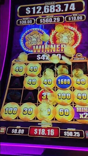 Hollywood Casino free spin on slot machine #slotscasinogames #casino #slot