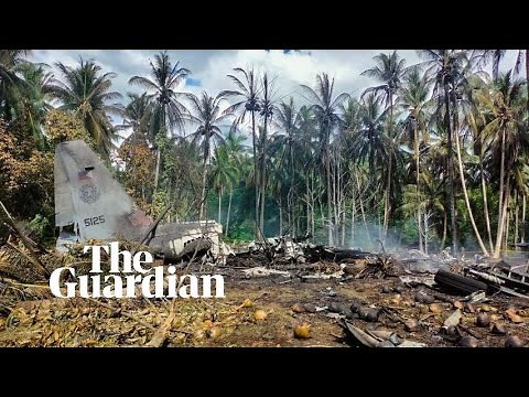 Philippines: at least 45 people die in military plane crash