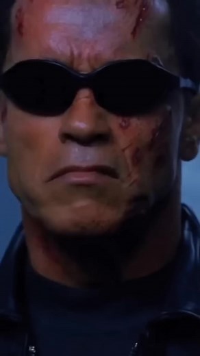 Terminator 3 T-850 vs T-X Fight Scene