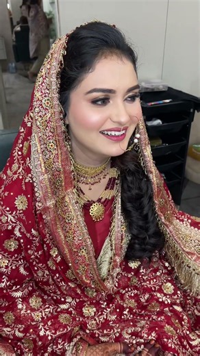 Beautiful #youtubeshorts #shortsfeed #explorepage #bridalmakeup #wedding #dulhan #lucknow #baraat