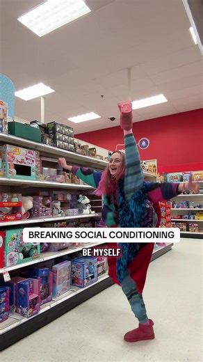 Teaching my nervous system that it’s safe to be seen and it’s okay to feel awkward. It’s safe to be different and it’s okay if people judge me!!! #healing #innerchild #innerchildhealing #beyourself #dance #selflovejourney